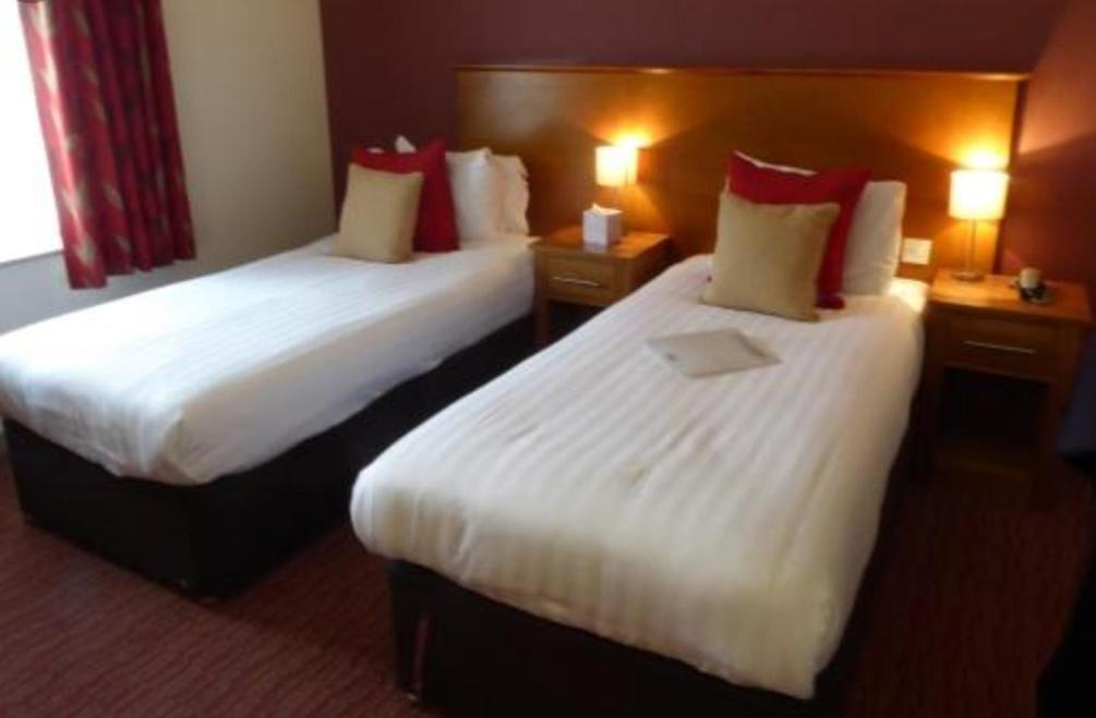 Meg Klaus Hotel Tirana